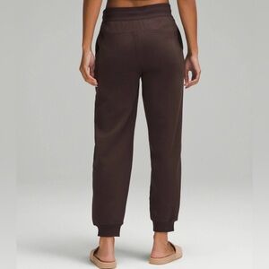 LULULEMON Relaxed High Rise Jogger, NWT, size 20